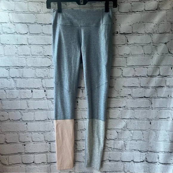 Outdoor Voices Gray Color‎ Block Leggings Size XS - Picture 1 of 6